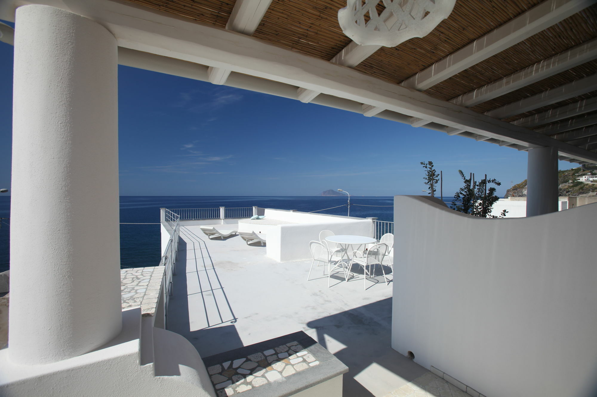 Hotel Cutimare - Aeolian Charme Acquacalda Eksteriør bilde